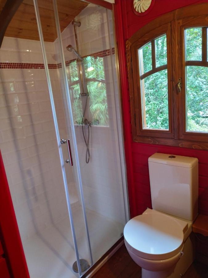 Les Roulottes Vesta Villa Léognan Eksteriør billede